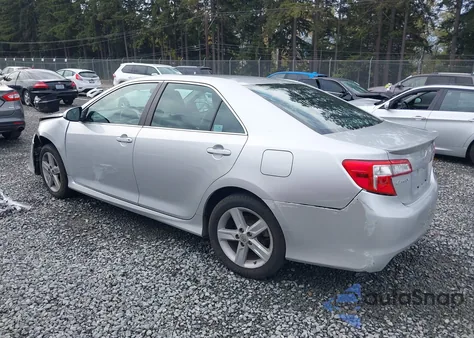 2012 Toyota Camry Se z USA, uszkodzony, nr VIN 4T1BF1FK1CU572256